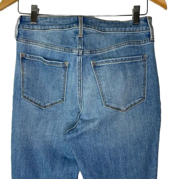 Old Navy Women’s 6 High Rise Super Skinny Jeans - Picture 4 of 6